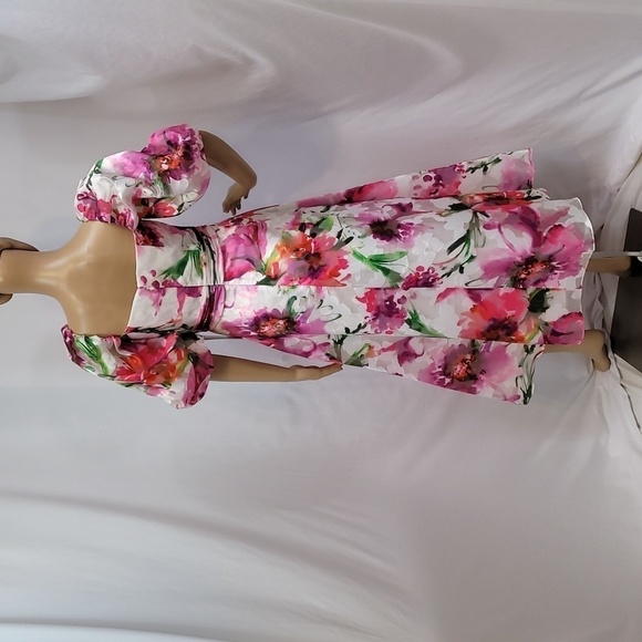 theia Oeganza Multi Floral Print Tea Leght Cocktail Dress - Picture 10 of 17